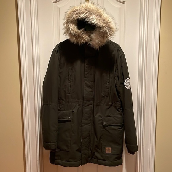 Adidas 🎈sale🎈 down feathers green parka - Picture 1 of 16